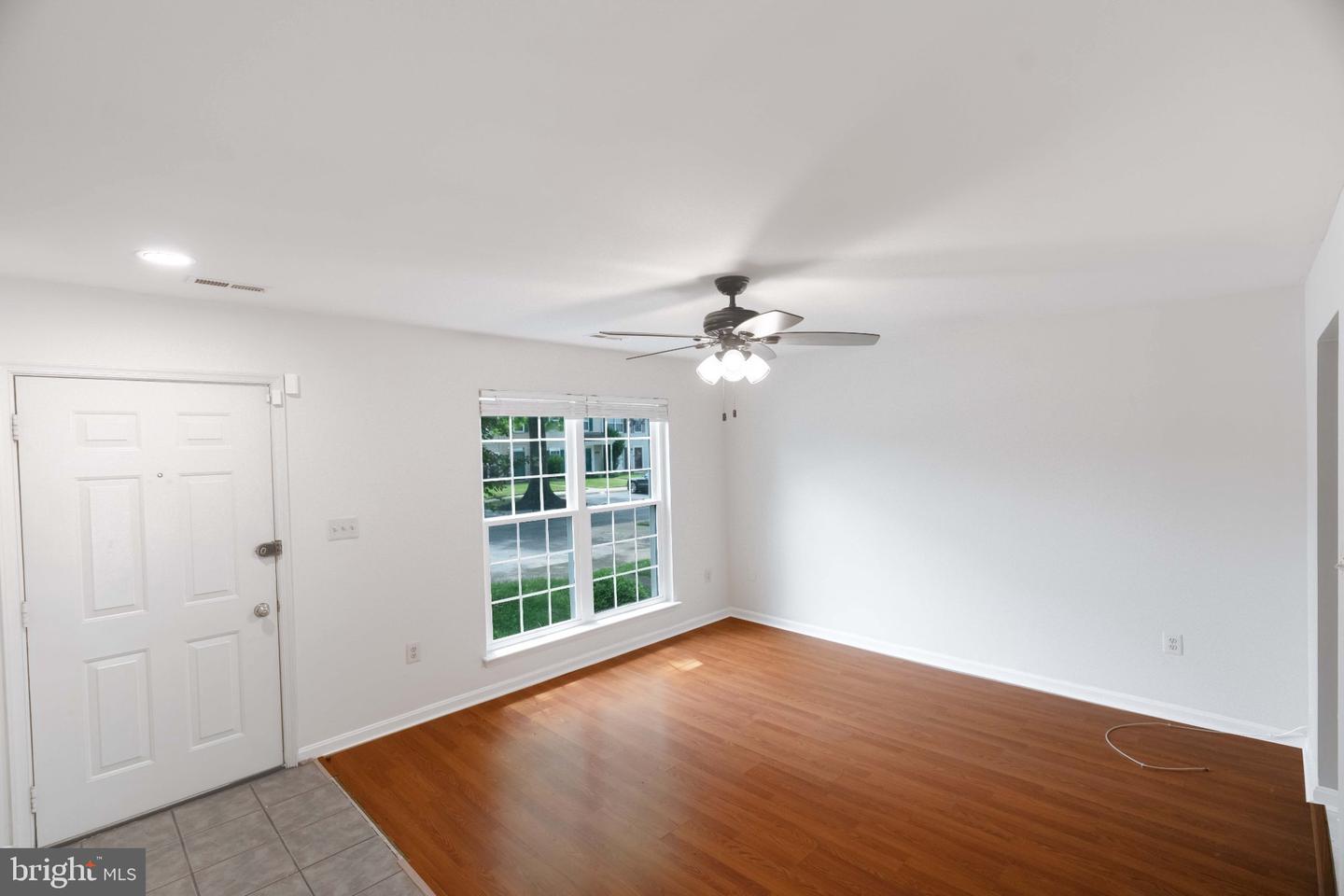 2922 Strauss Ter Property Photo 6
