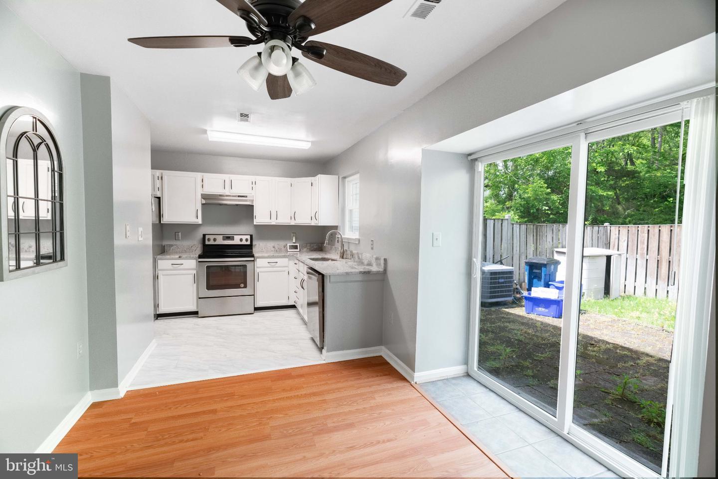2922 Strauss Ter Property Photo 10