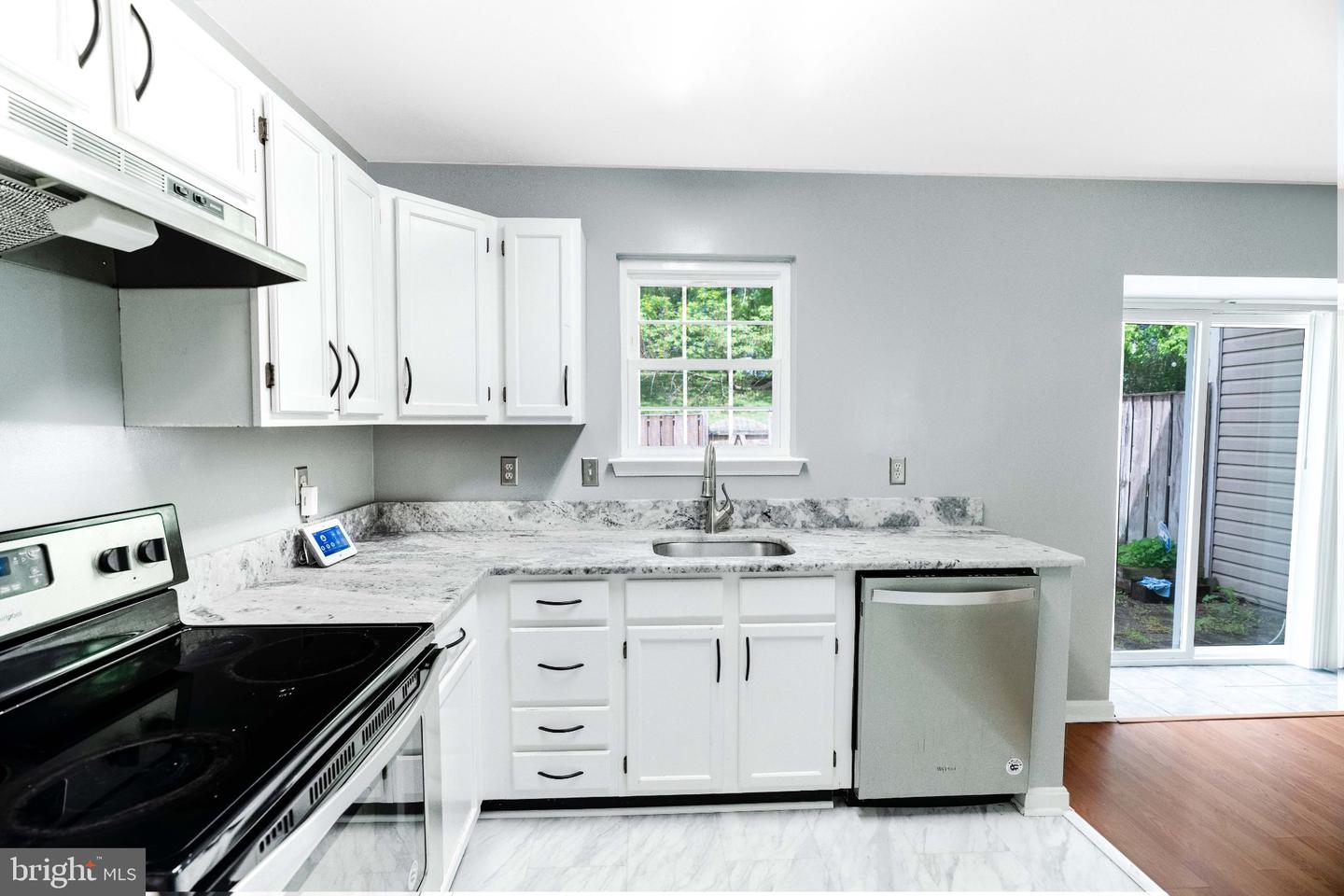 2922 Strauss Ter Property Photo 12