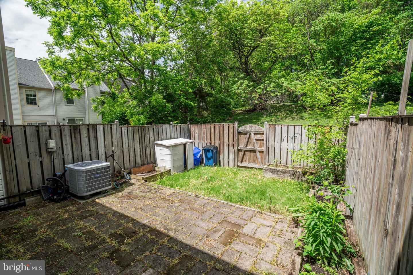 2922 Strauss Ter Property Photo 17