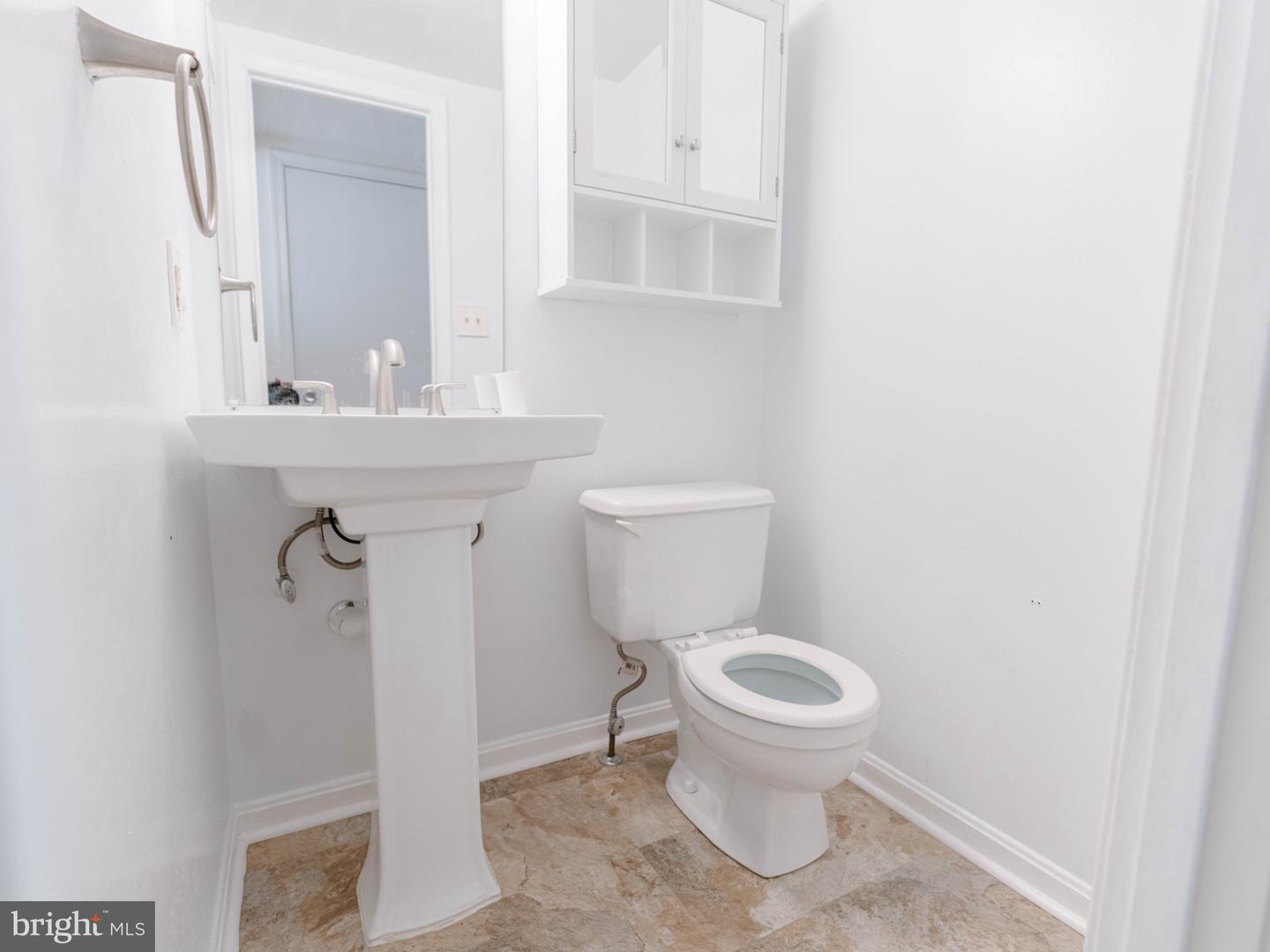 2922 Strauss Ter Property Photo 31