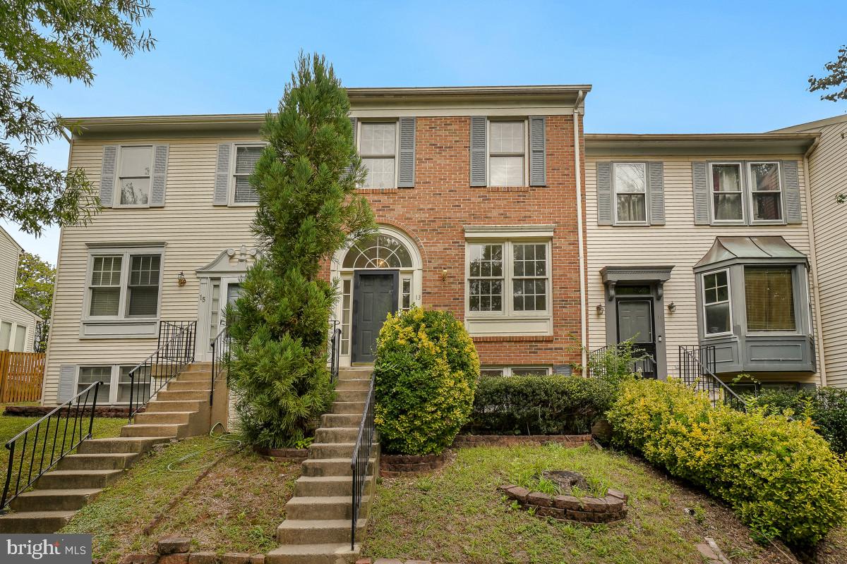 13 Drumcastle Ct Property Photo 1