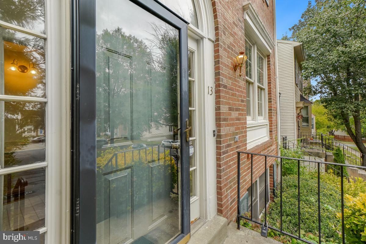 13 Drumcastle Ct Property Photo 3