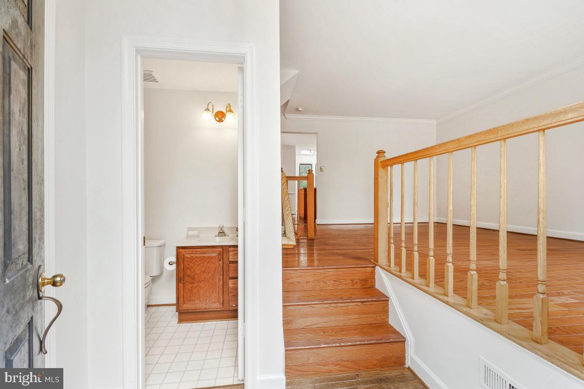 13 Drumcastle Ct Property Photo 4