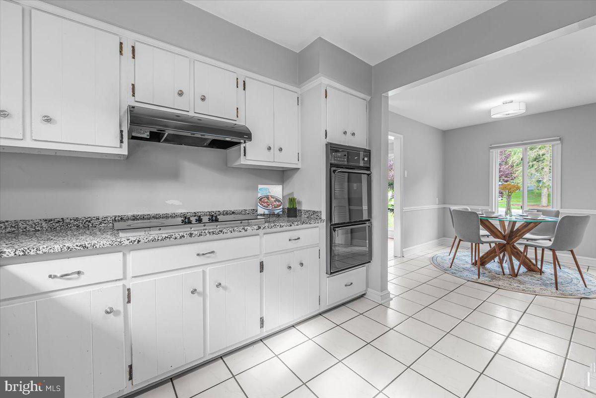 14404 Tarpon Ter Property Photo 17