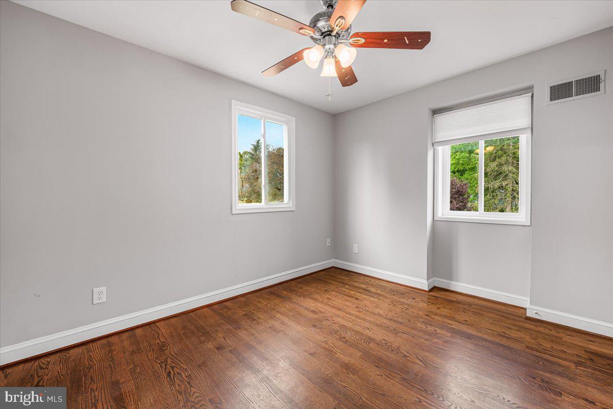 14404 Tarpon Ter Property Photo 32