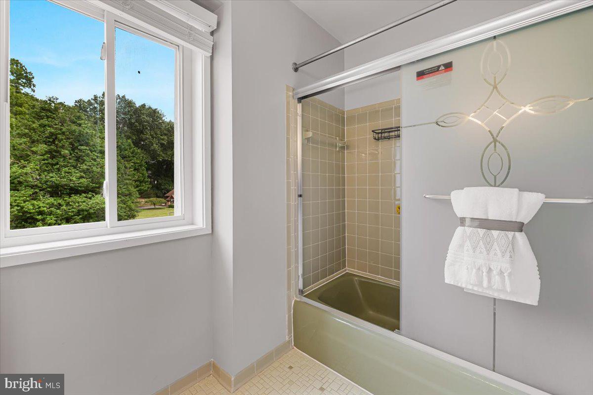 14404 Tarpon Ter Property Photo 35