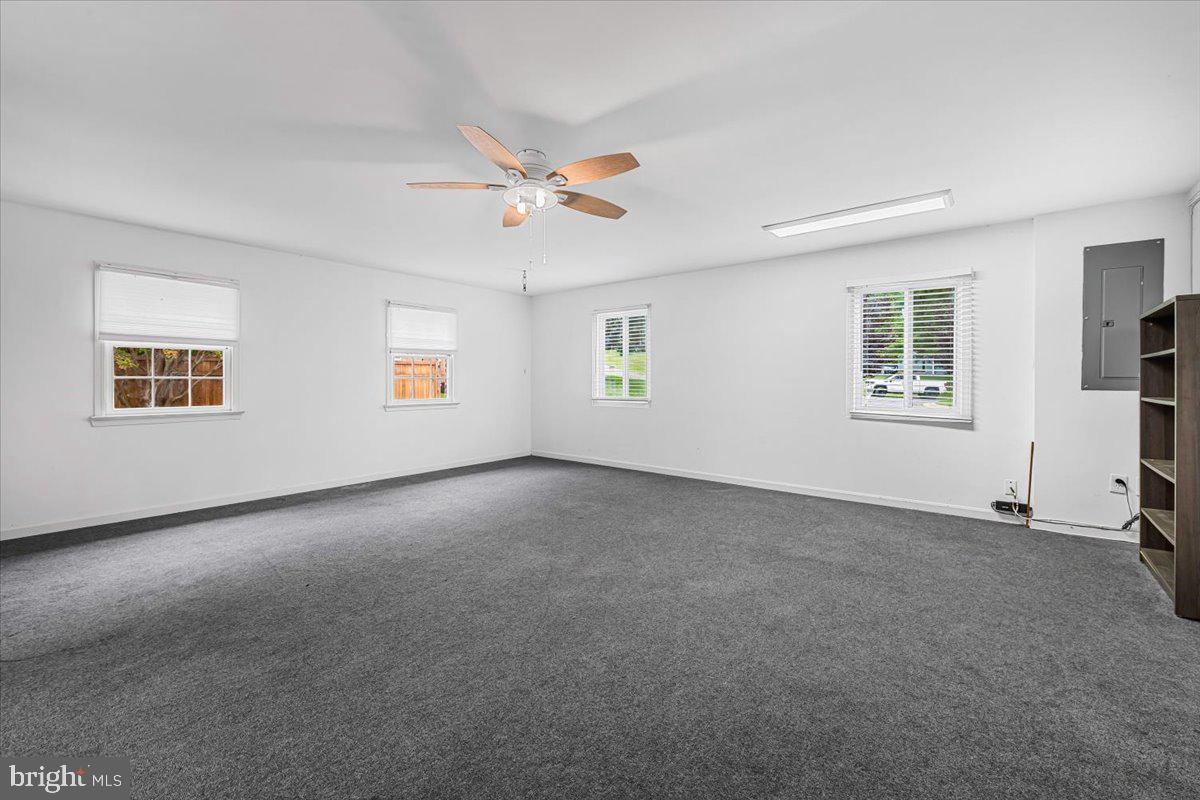 14404 Tarpon Ter Property Photo 60