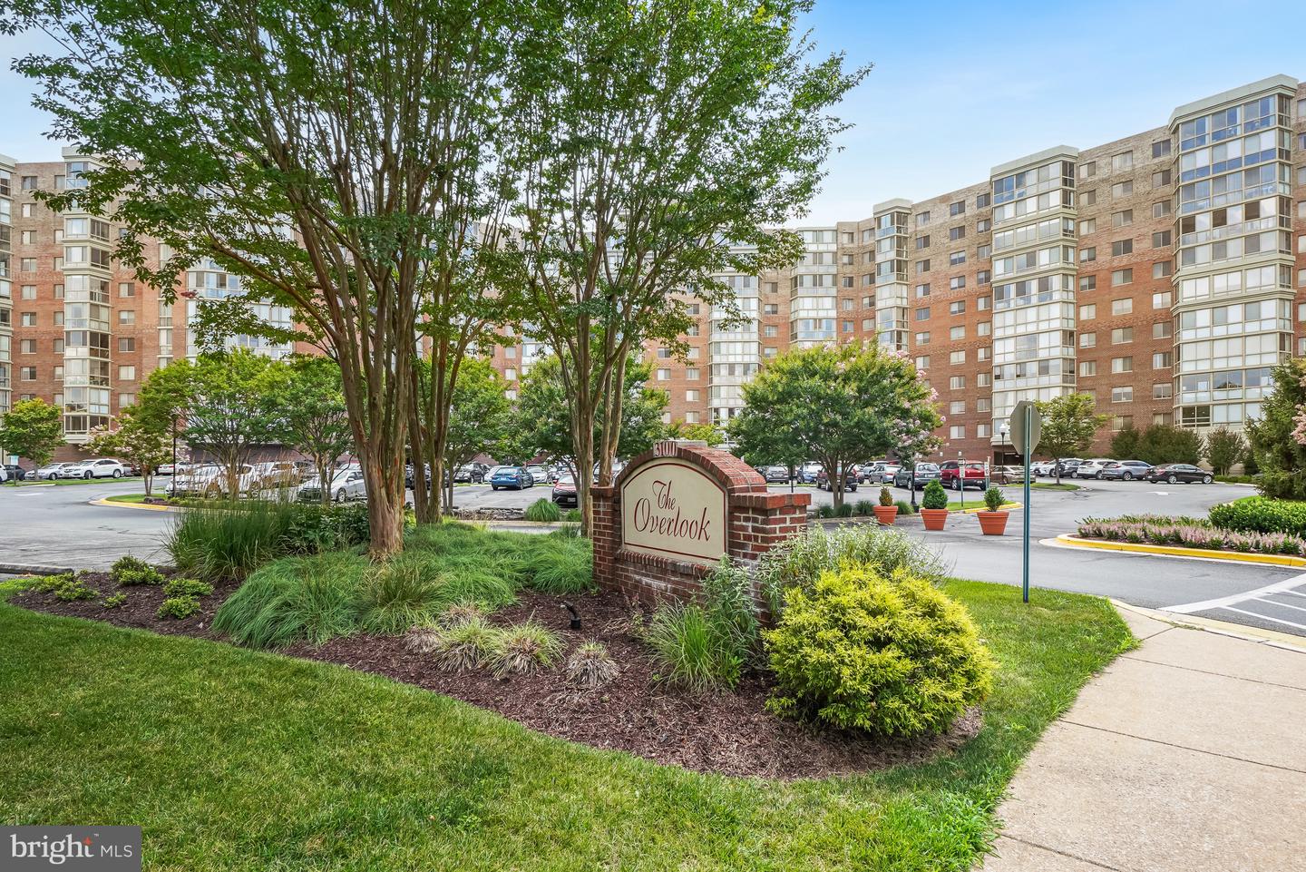 3100 LEISURE WORLD BLVD N #612 Property Photo 1