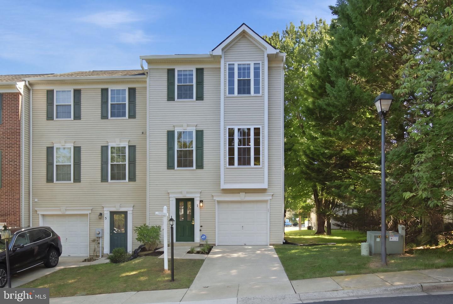 1 Diamond Hill Ct Property Photo 1