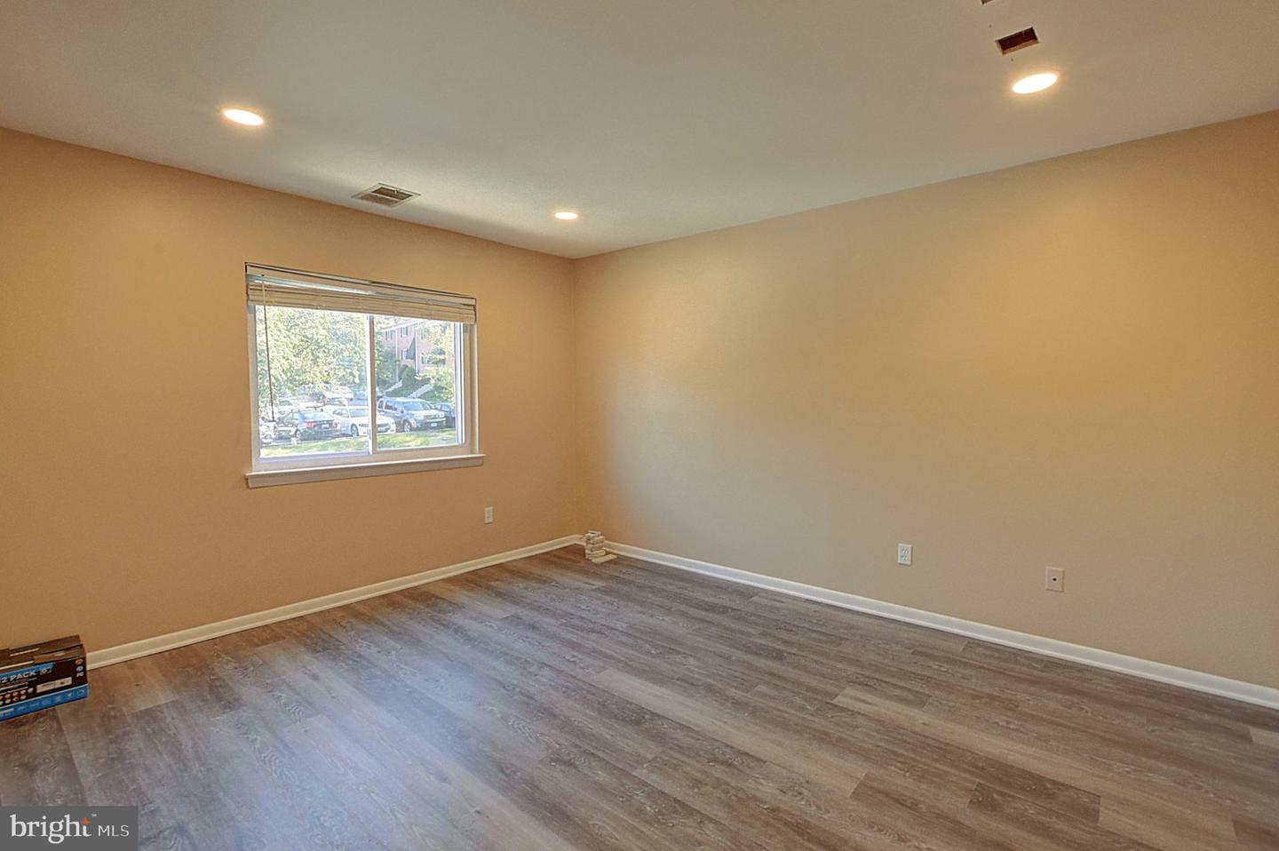 MDMC2258132 Property Photo 9