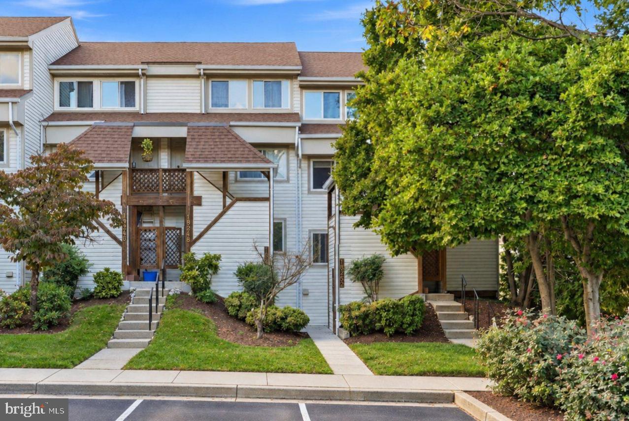 18250 WINDSOR HILL DR #313 Property Photo 1