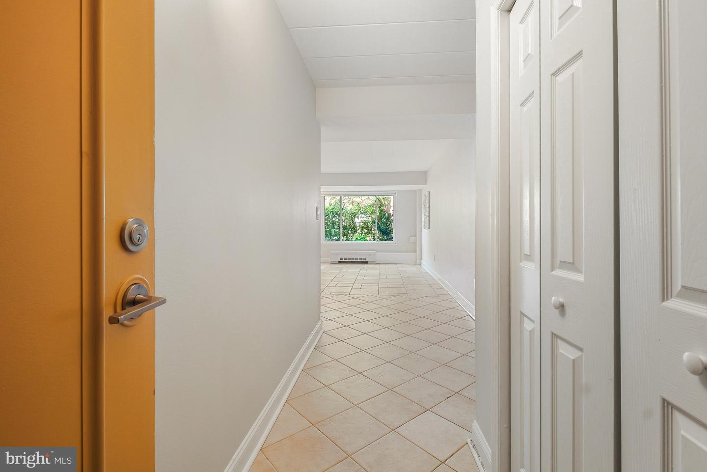 4800 Chevy Chase Dr #102 Property Photo 6
