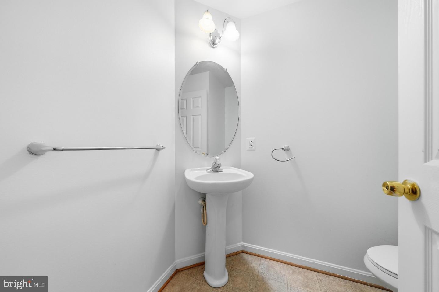 13814 Crownsgate Way Property Photo 19