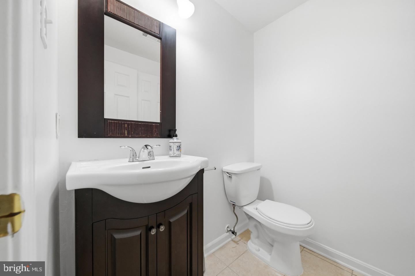 13814 Crownsgate Way Property Photo 40