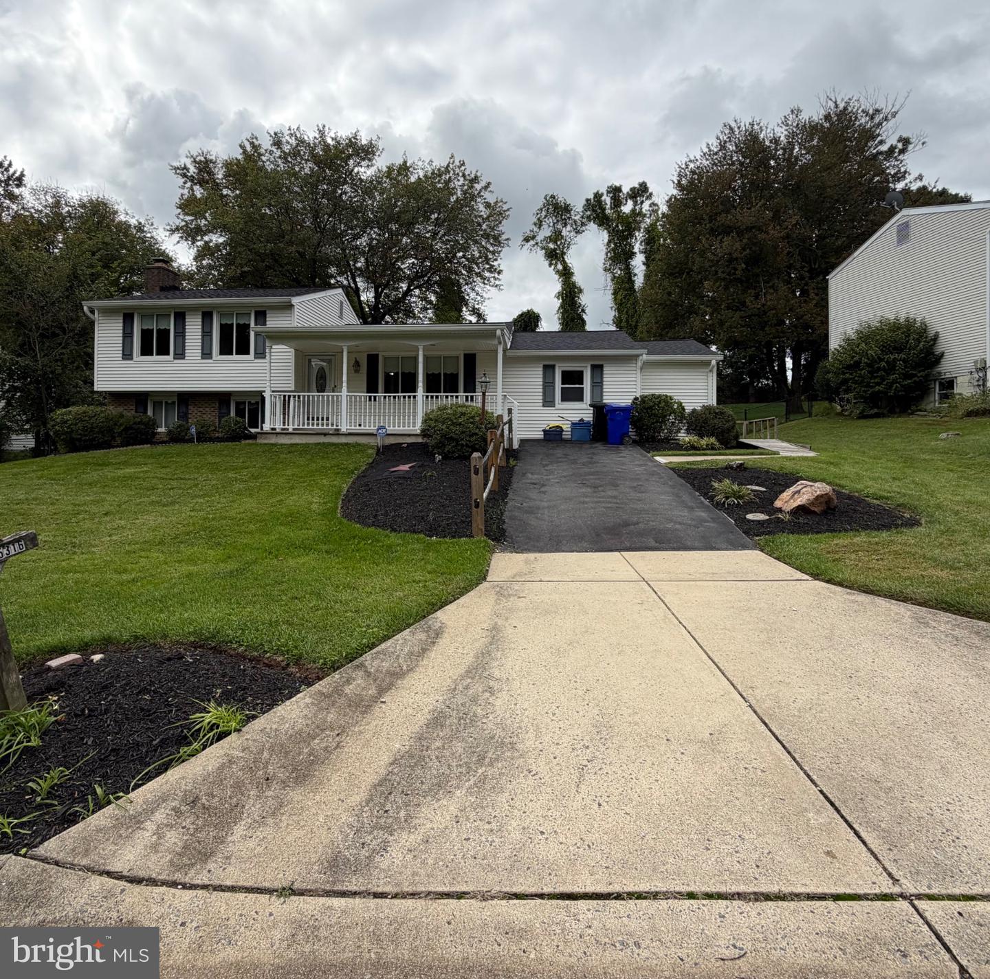 15316 Valencia St Property Photo 1
