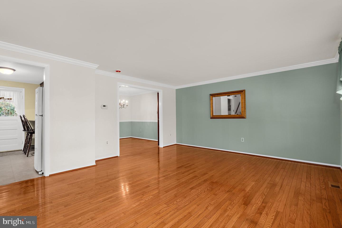 15316 Valencia St Property Photo 9