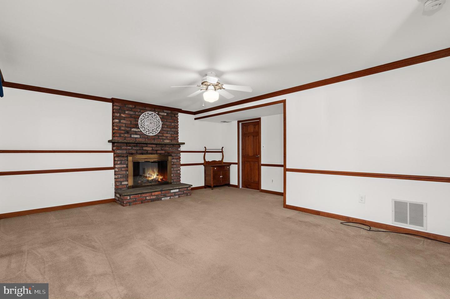 15316 Valencia St Property Photo 24