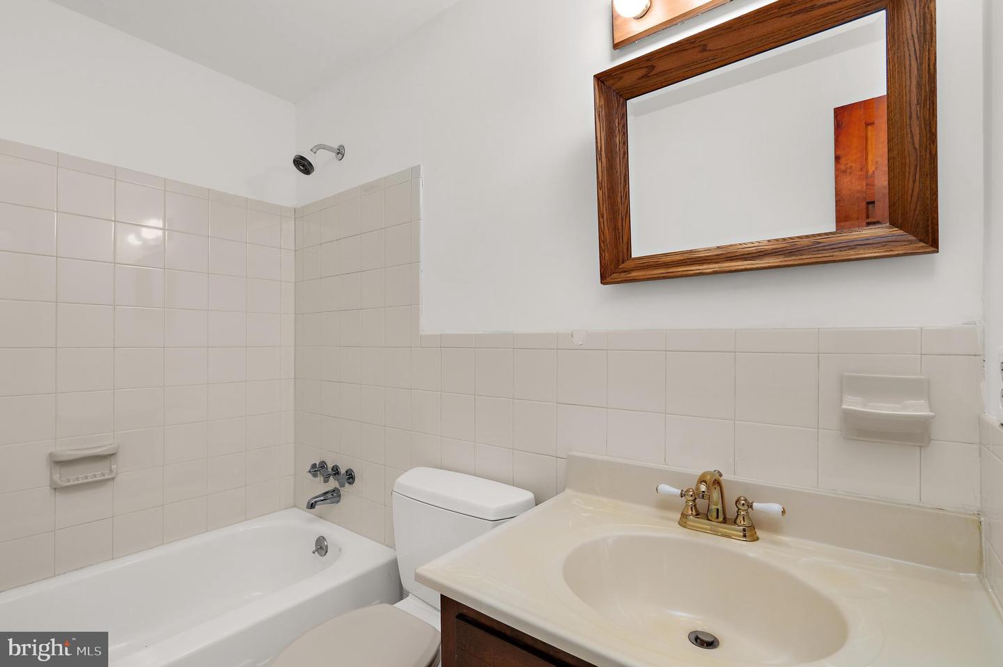 15316 Valencia St Property Photo 31