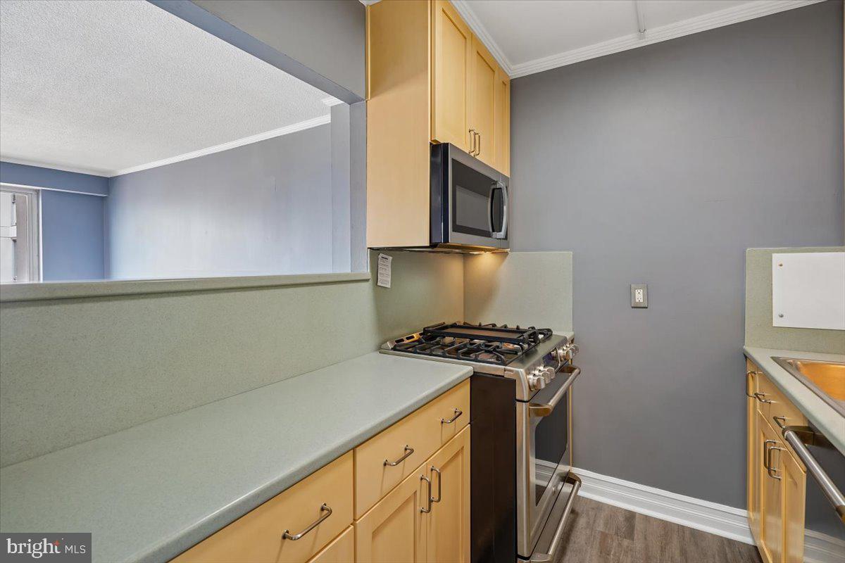 5500 Friendship Blvd #2318n Property Photo 4