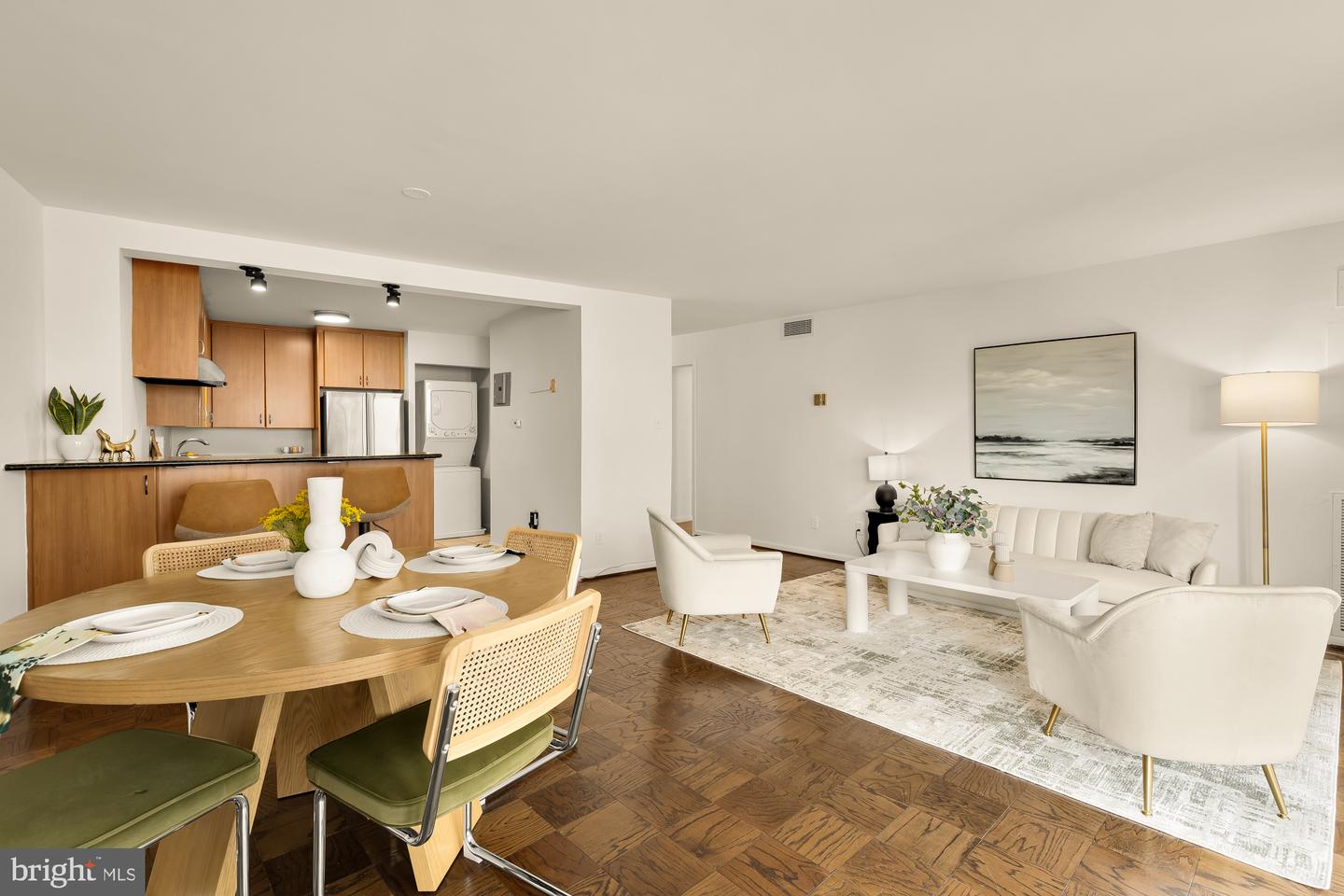 4620 N PARK AVE #810E Property Photo 1