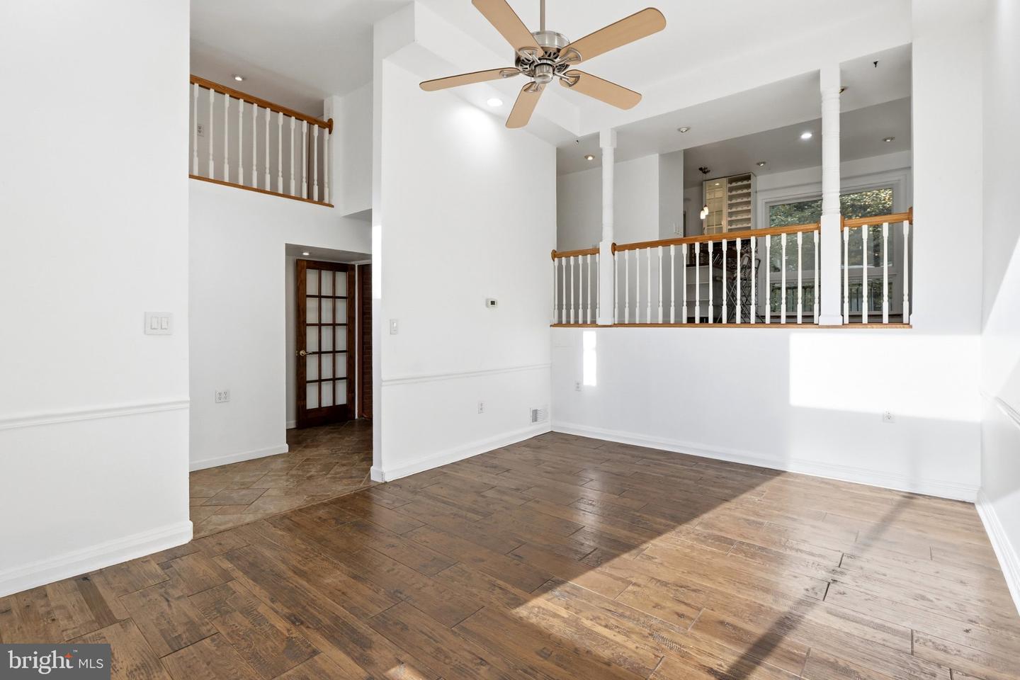 7251 Mill Run Dr #12-3 Property Photo 11
