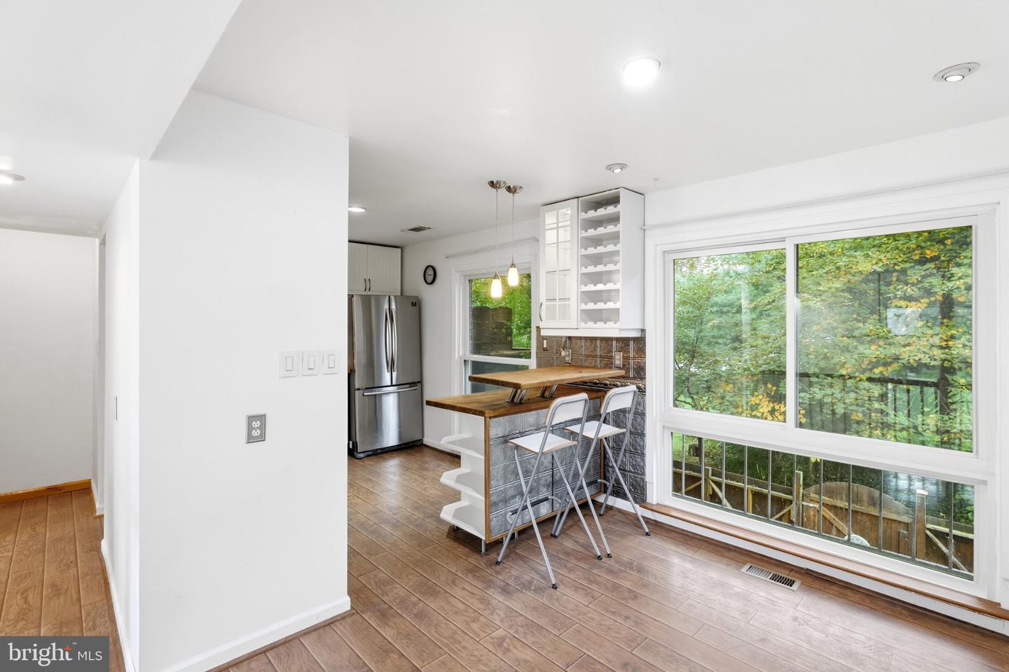 7251 Mill Run Dr #12-3 Property Photo 15