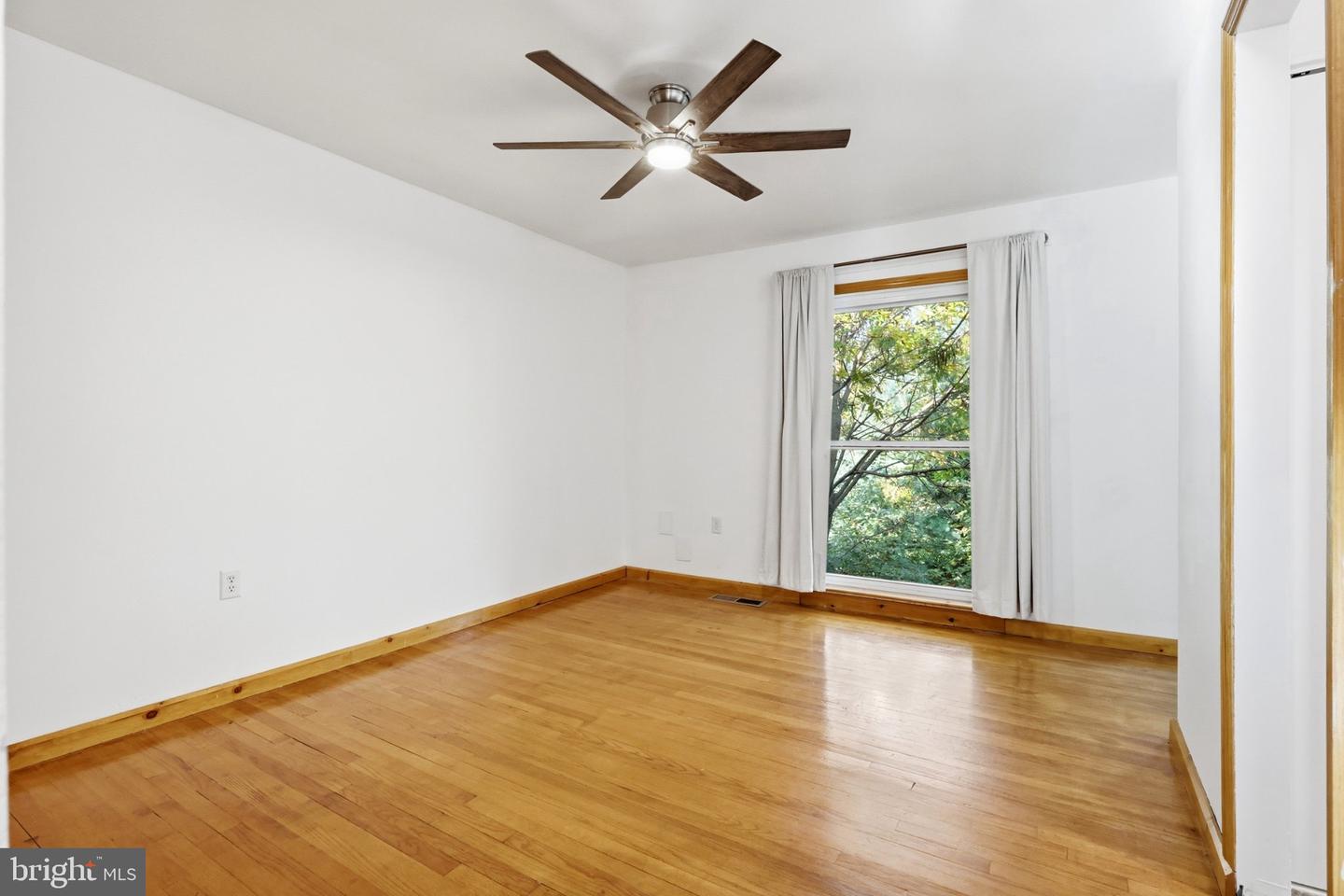 7251 Mill Run Dr #12-3 Property Photo 22