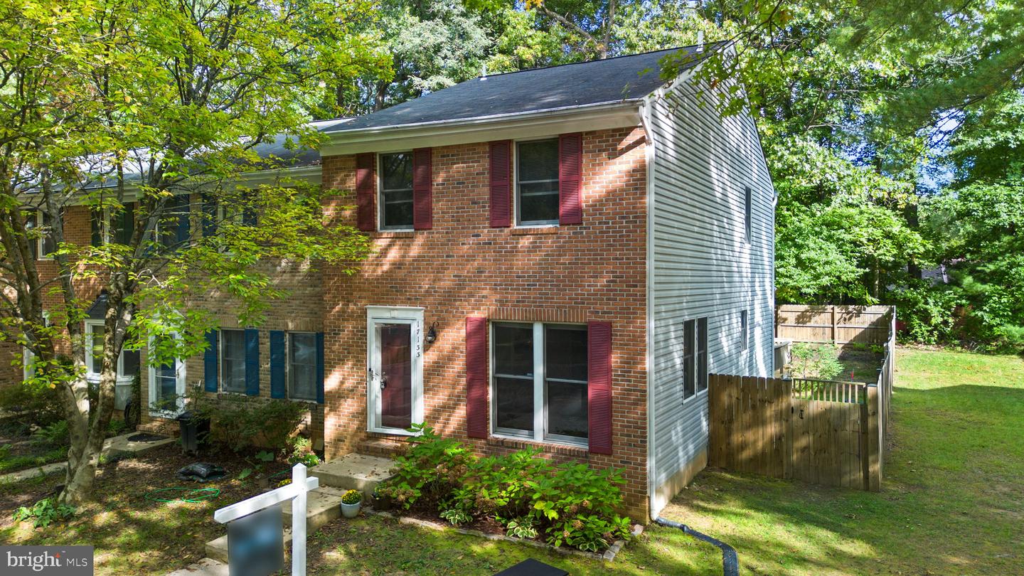 17133 BRIARDALE RD Property Photo 1