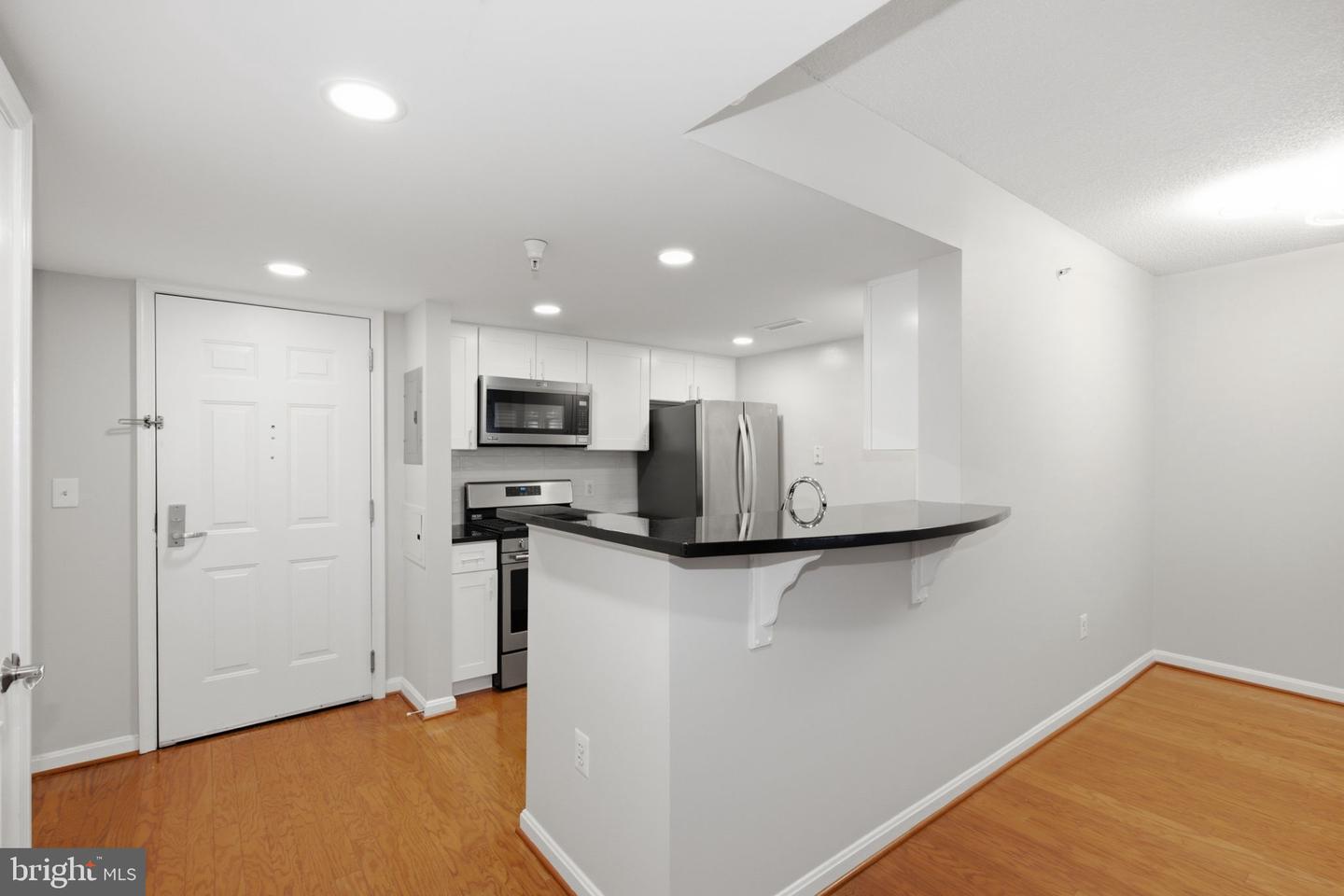 11710 Old Georgetown Rd #227 Property Photo 6