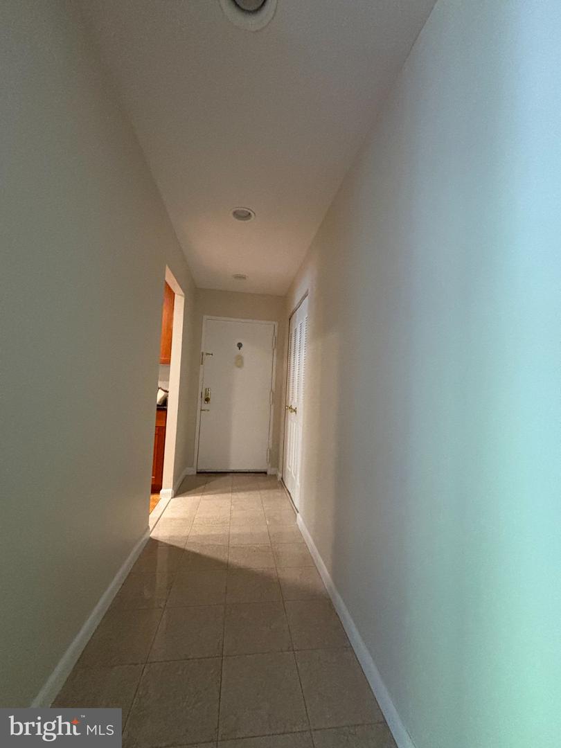 11301 Commonwealth Dr #104 Property Photo 24