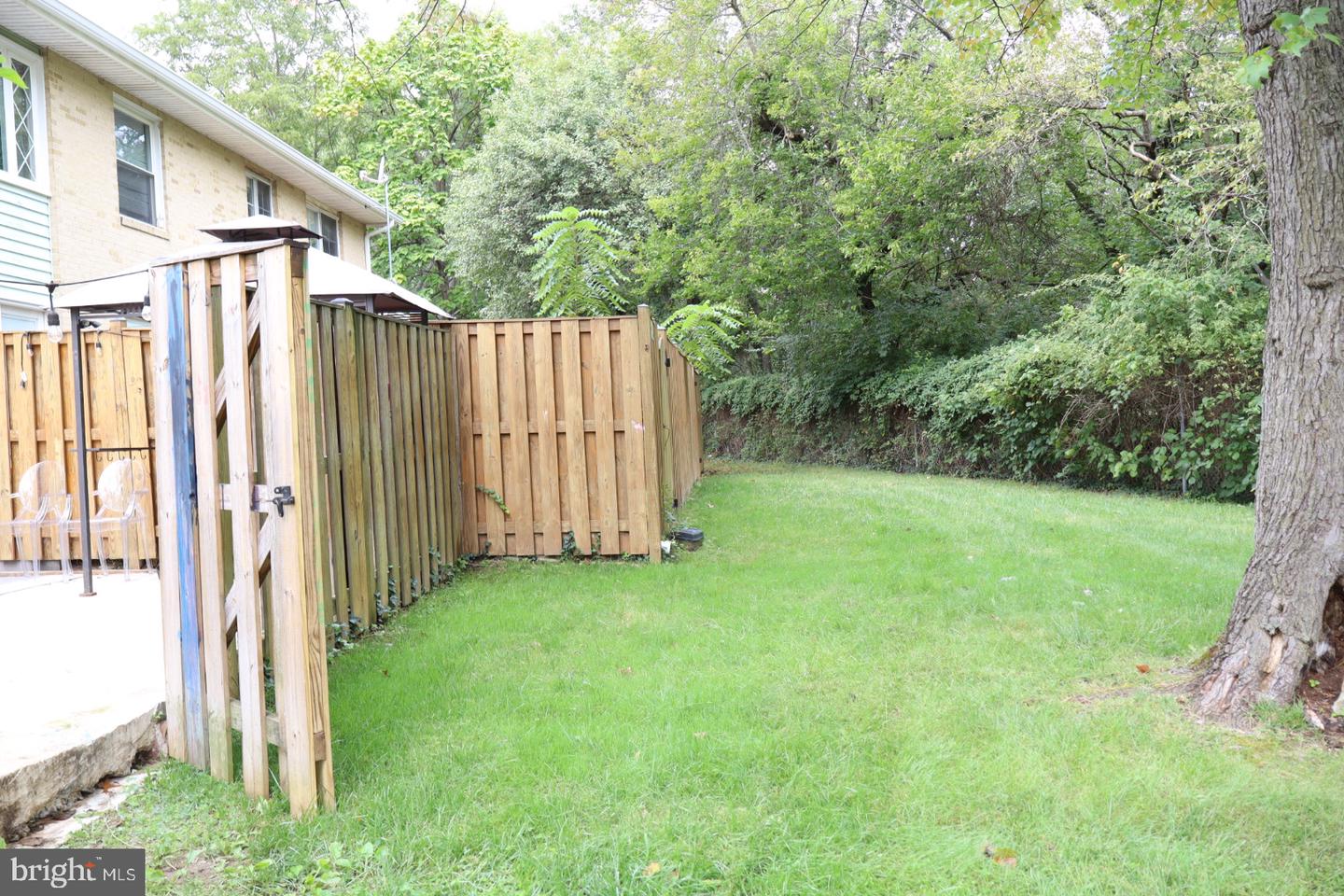 17721 Topfield Dr #5-a Property Photo 32