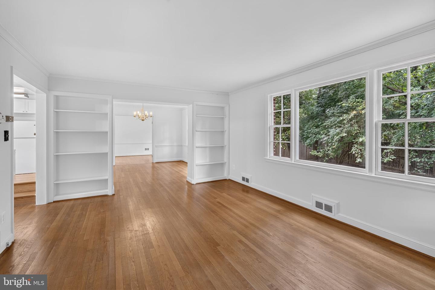 5101 Brookeway Dr Property Photo 4