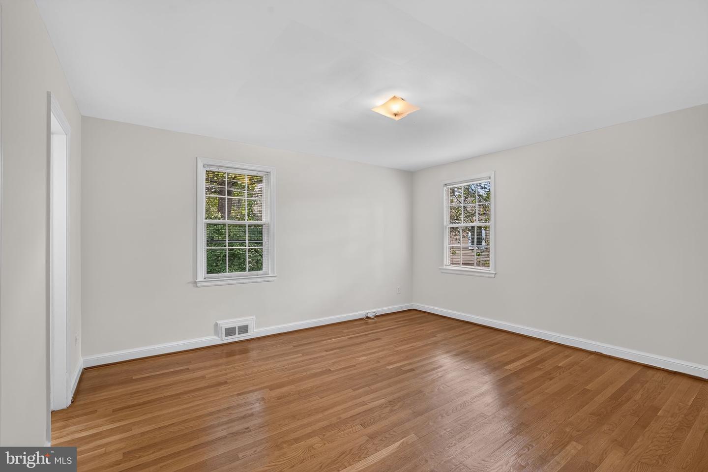 5101 Brookeway Dr Property Photo 21