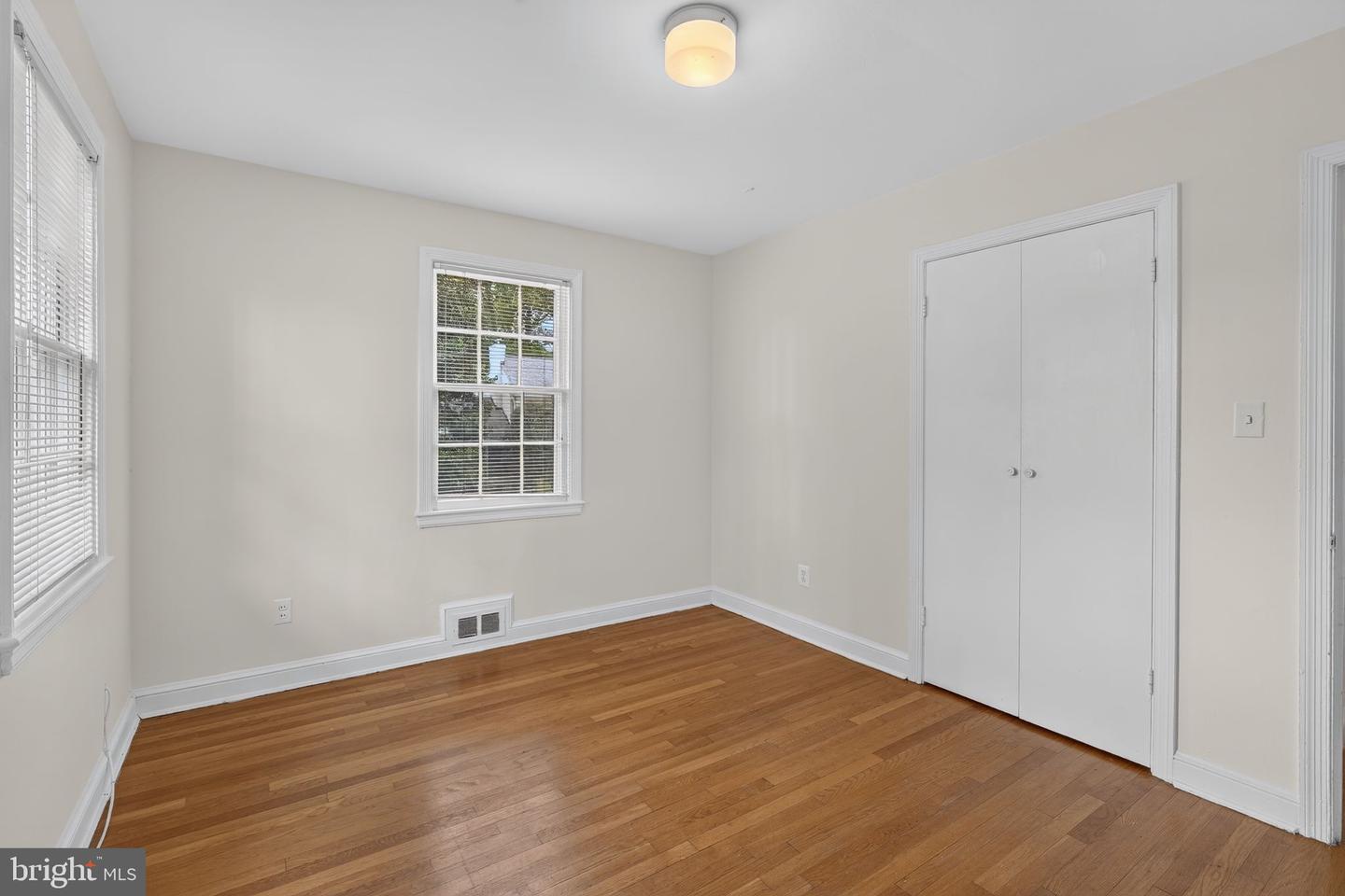 5101 Brookeway Dr Property Photo 23
