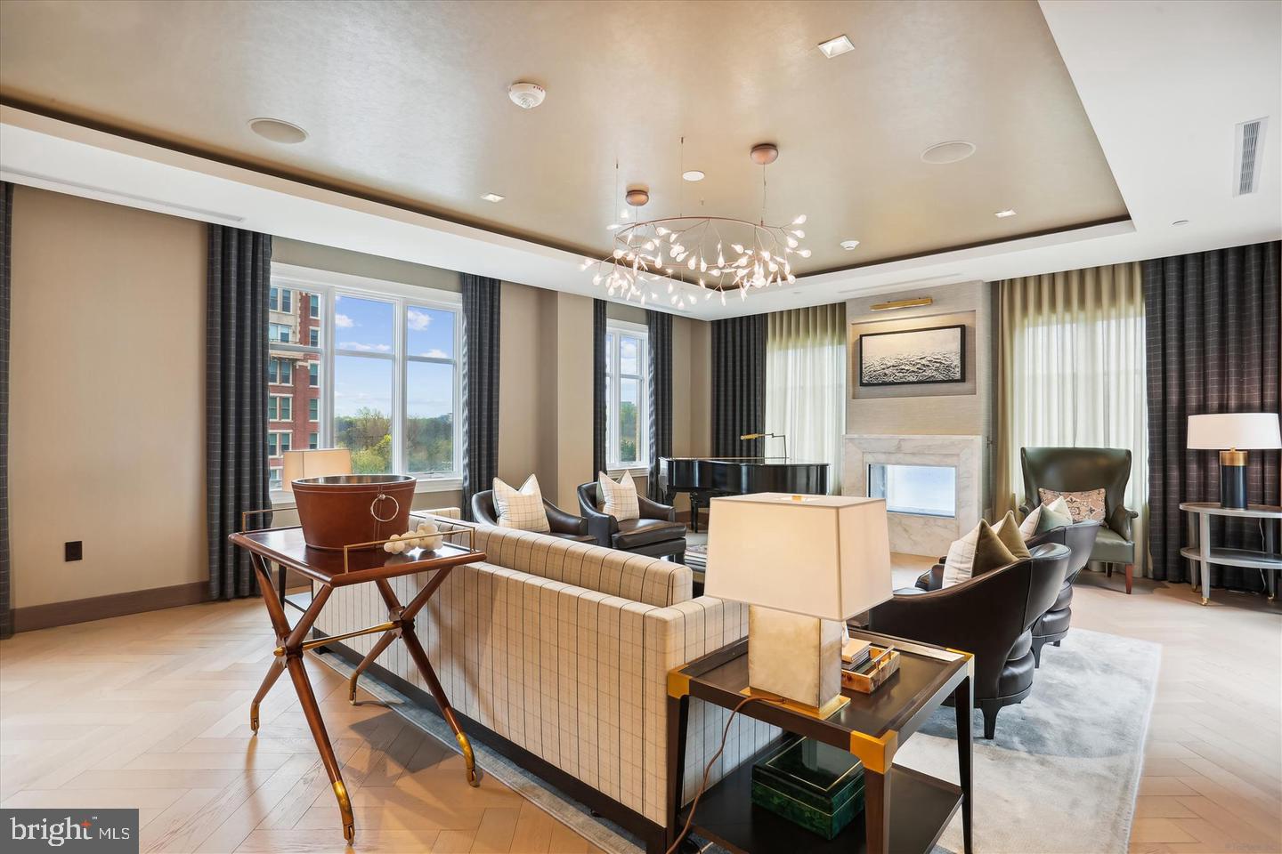 8551 Connecticut Ave #301 Property Photo 19