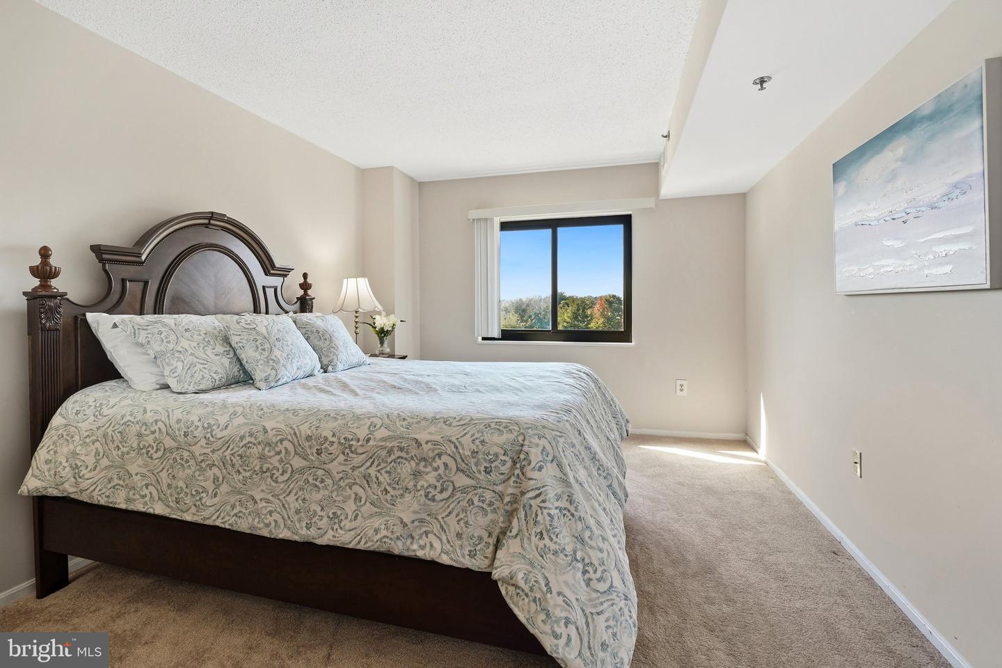 3330 N Leisure World Blvd #5-422 Property Photo 18
