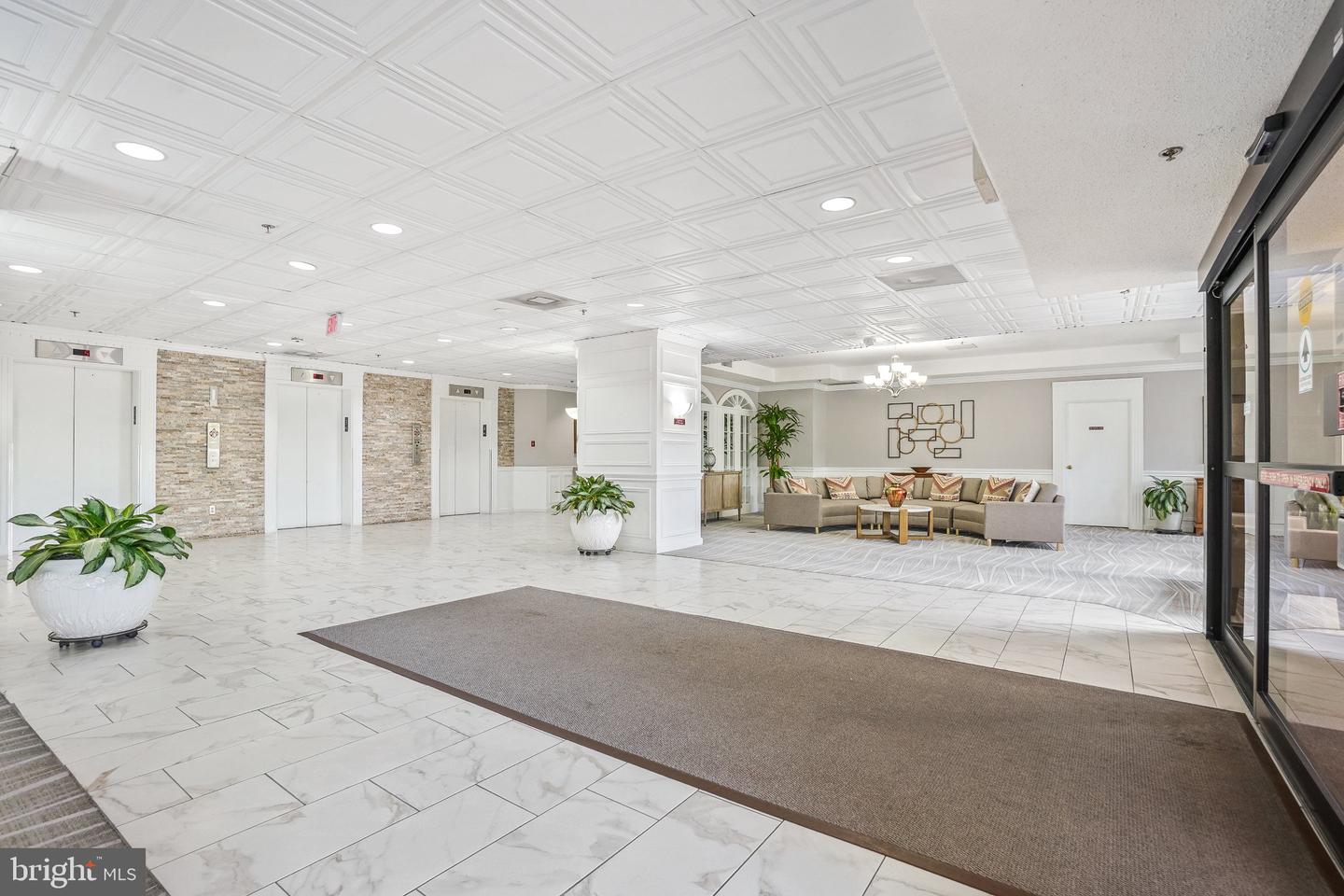 3330 N Leisure World Blvd #5-422 Property Photo 29