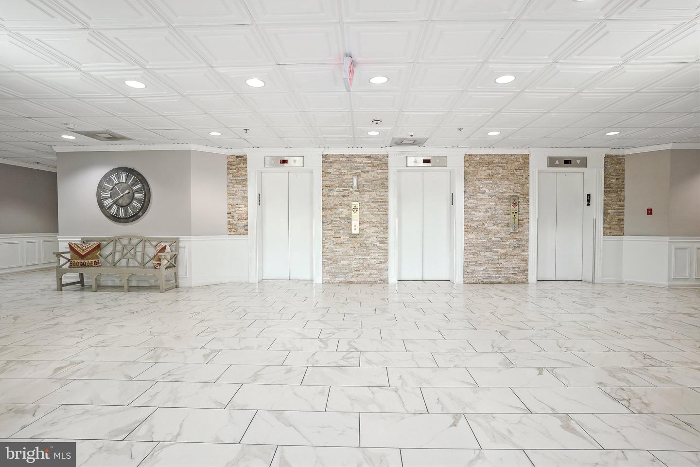3330 N Leisure World Blvd #5-422 Property Photo 32