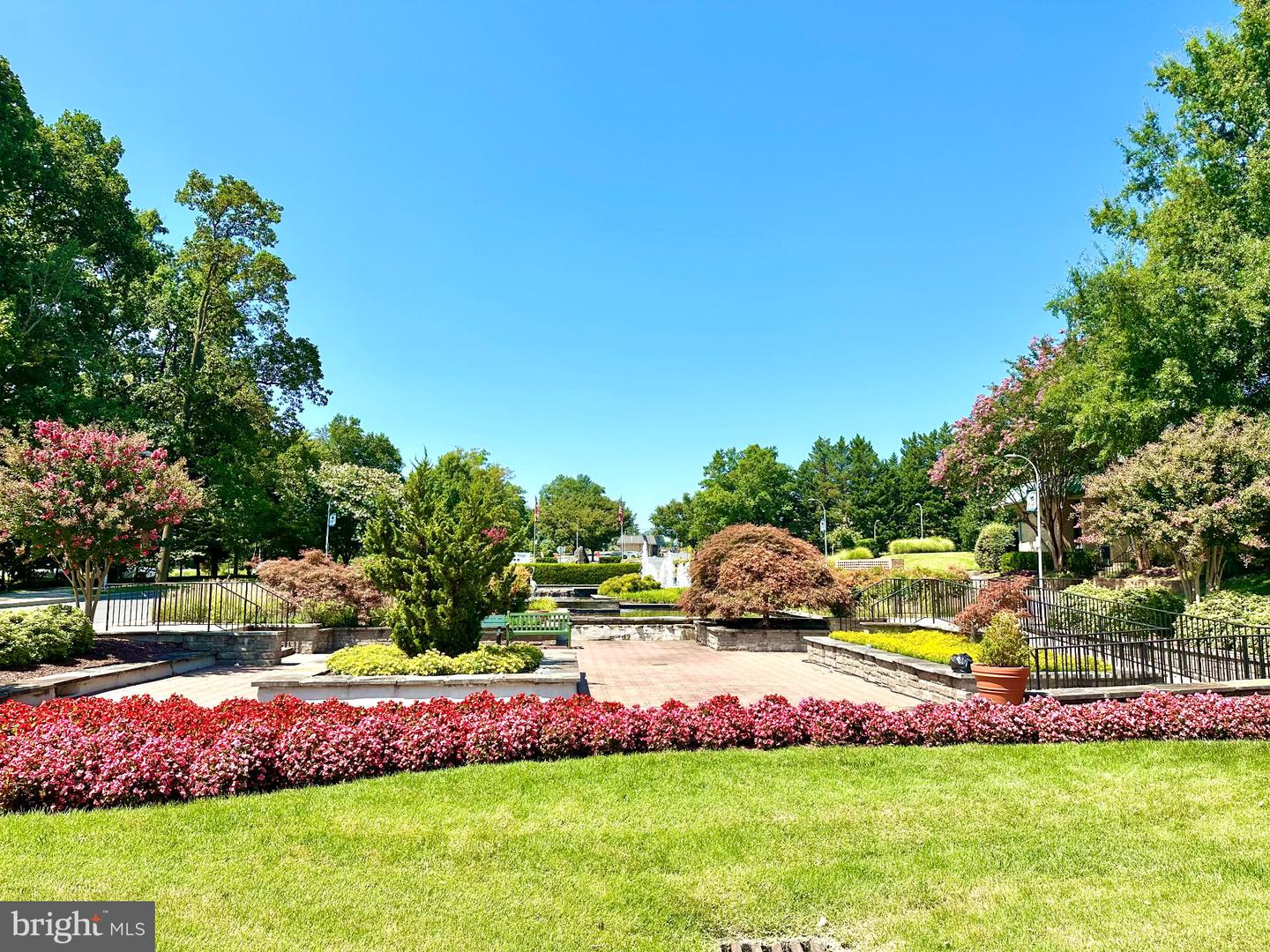 3330 N Leisure World Blvd #5-422 Property Photo 46