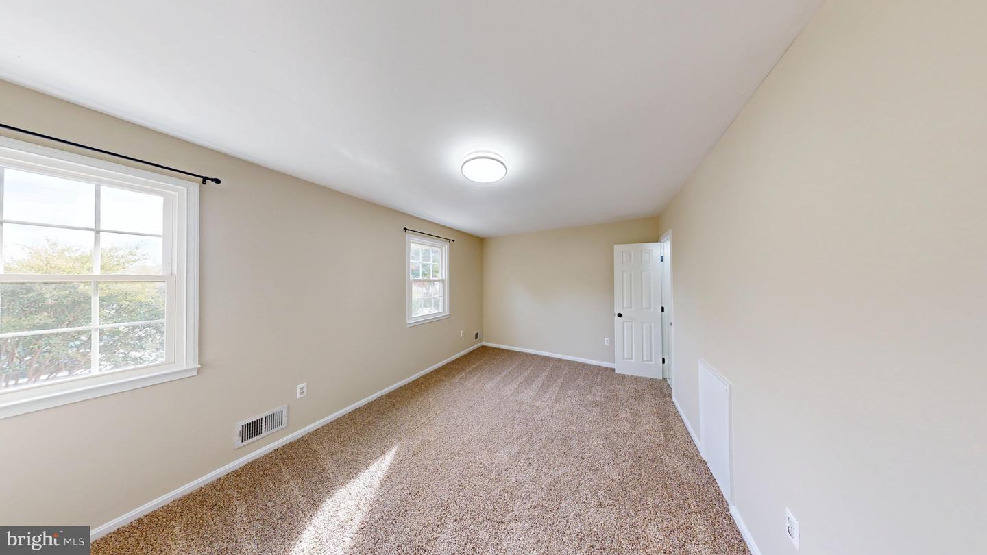 8 Big Acre Sq #22-4 Property Photo 10