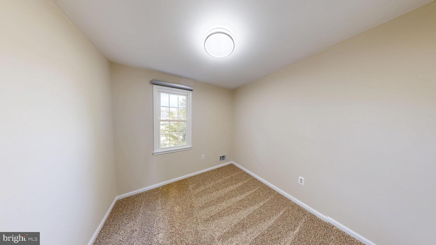 8 Big Acre Sq #22-4 Property Photo 13