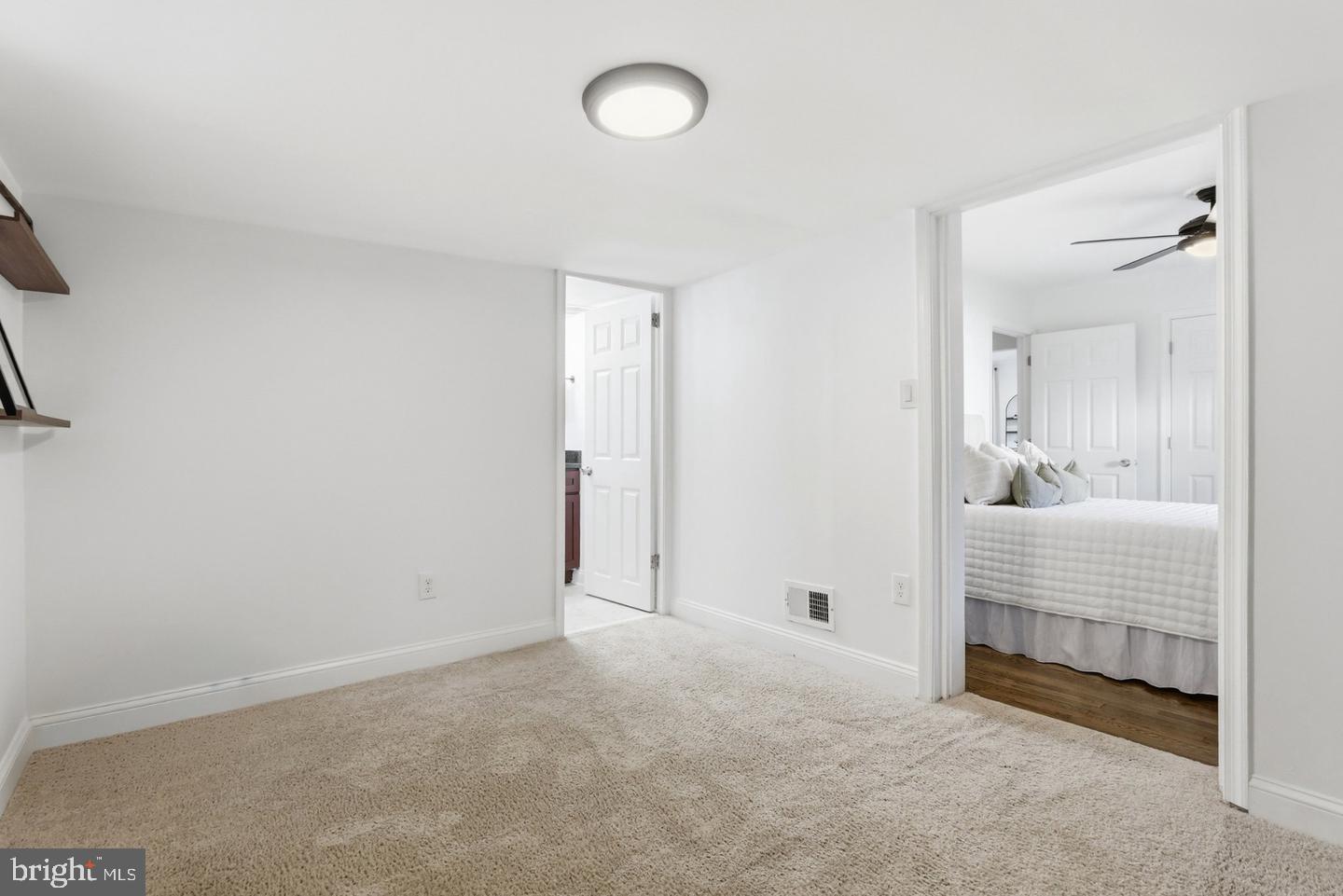 10419 Grandin Rd Property Photo 15