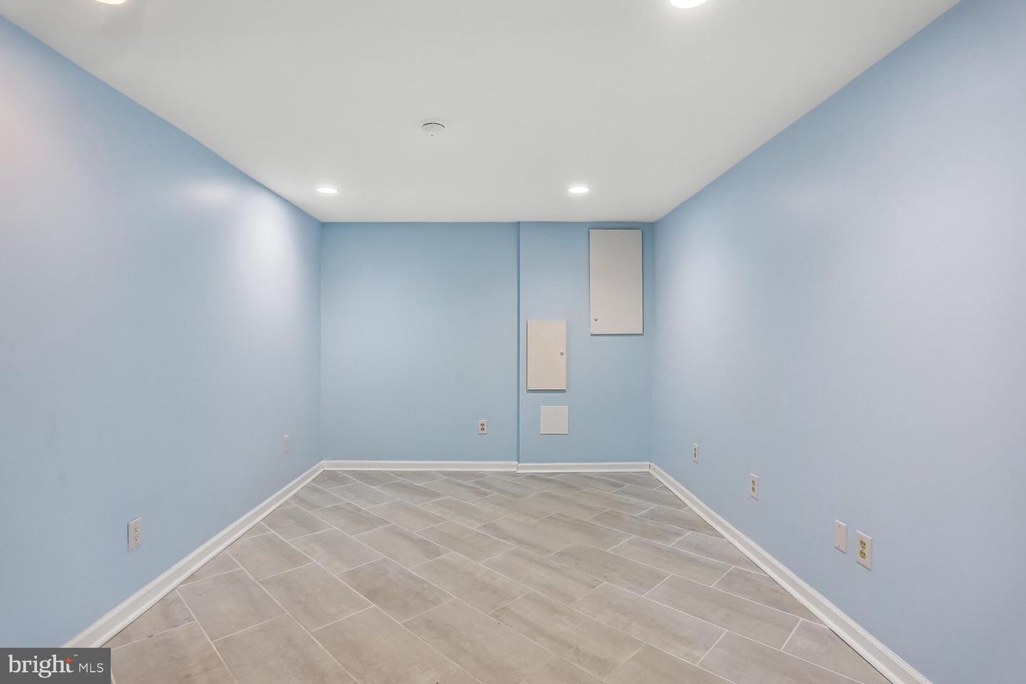 11568 Paramus Dr Property Photo 60