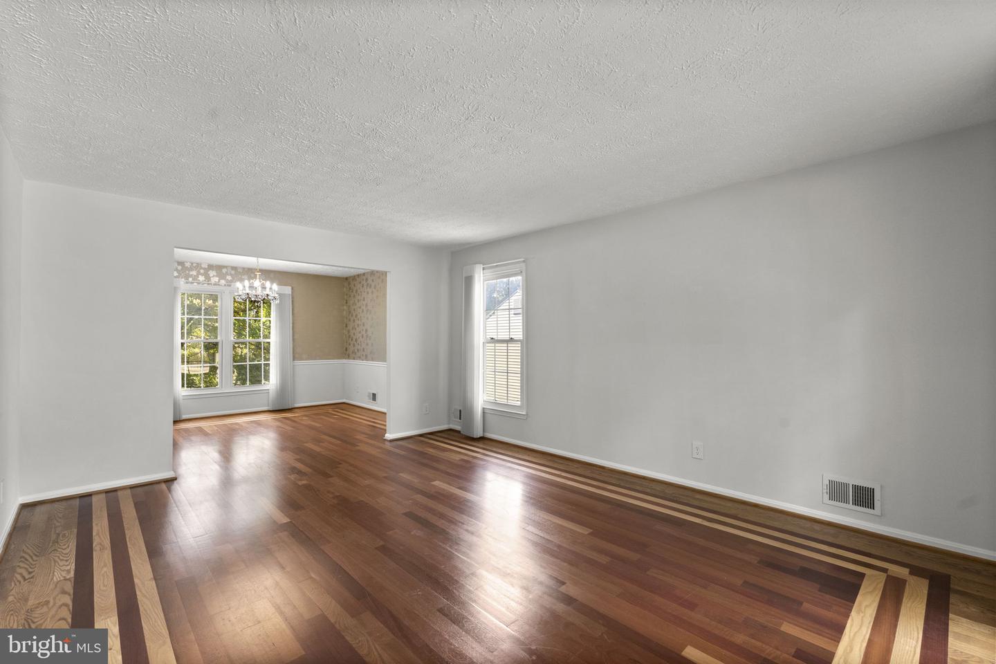 2206 Touchstone Ct Property Photo 5