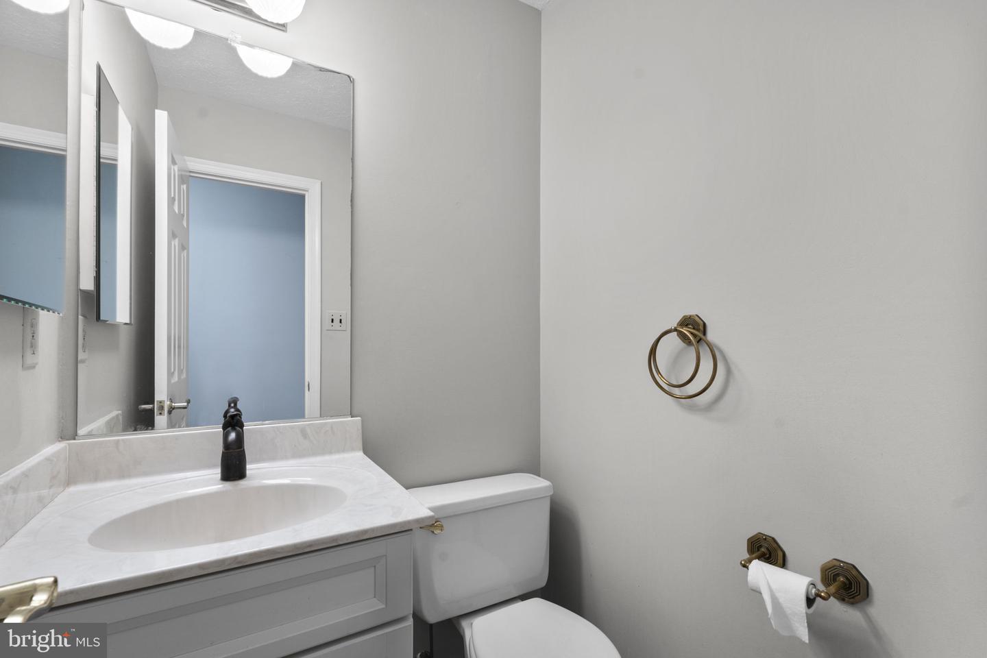 2206 Touchstone Ct Property Photo 16