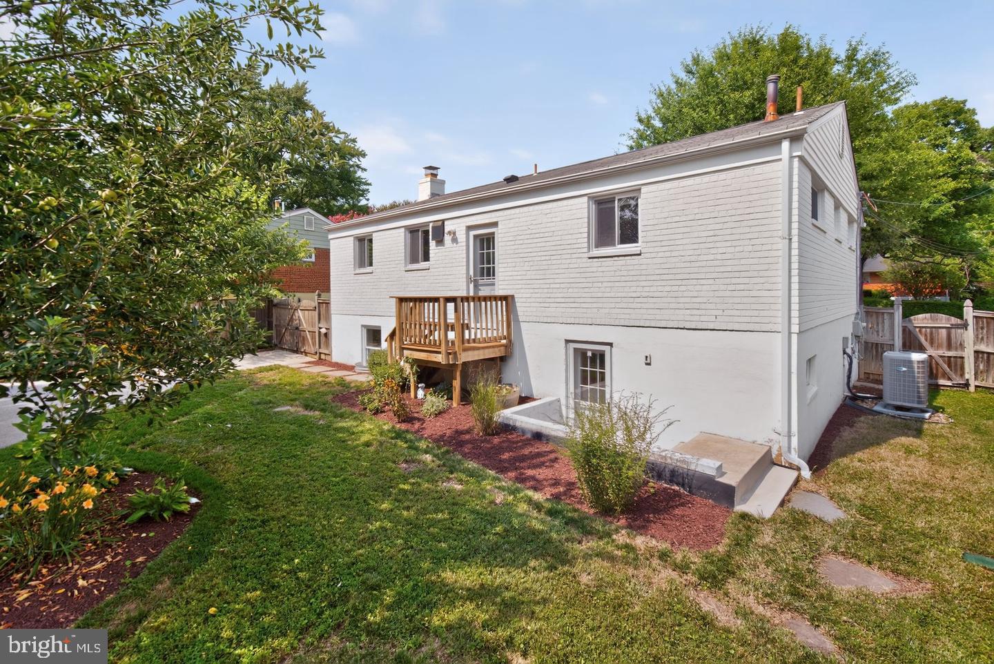 11302 Schuylkill Rd Property Photo 5