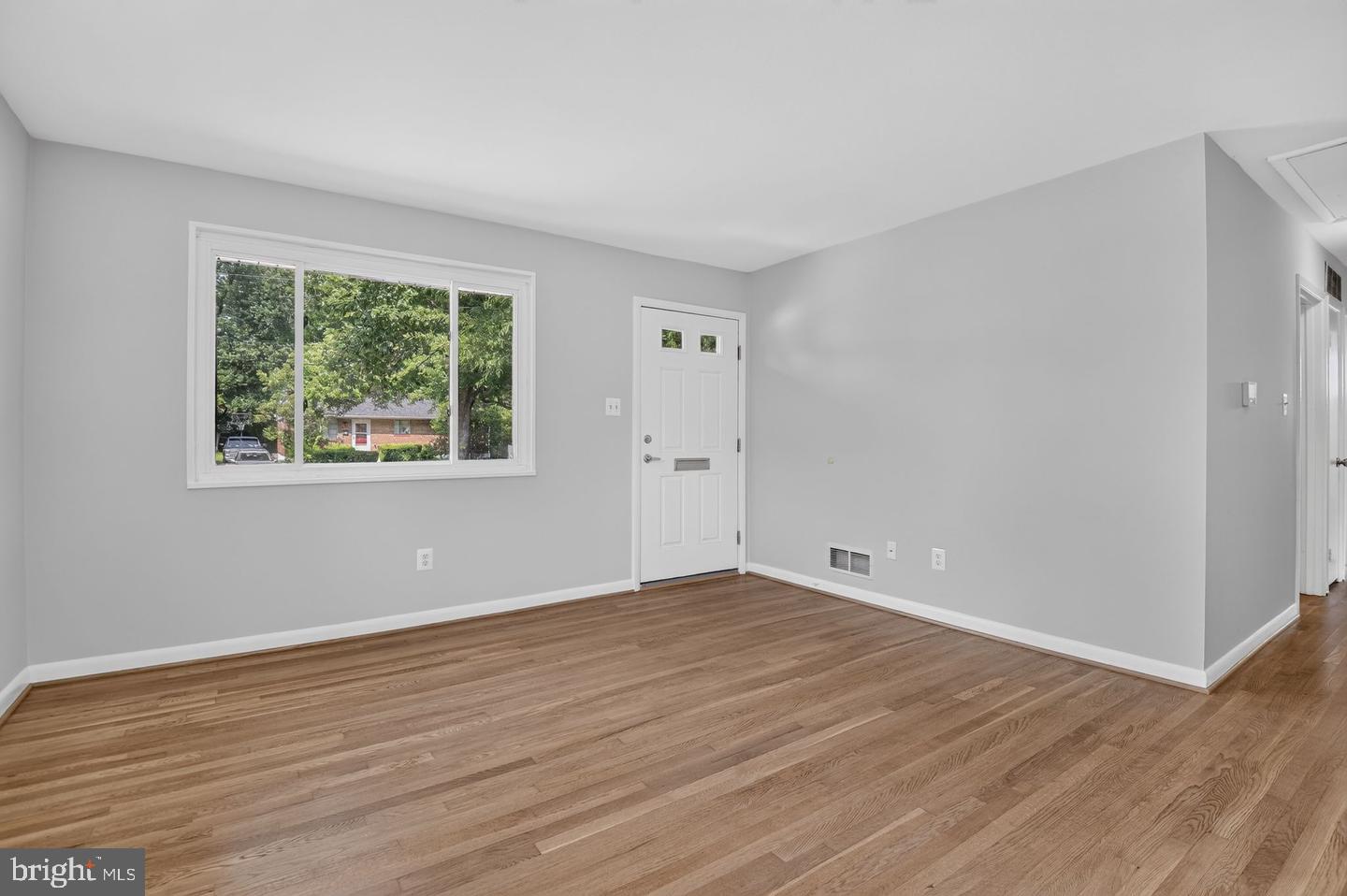 11302 Schuylkill Rd Property Photo 6
