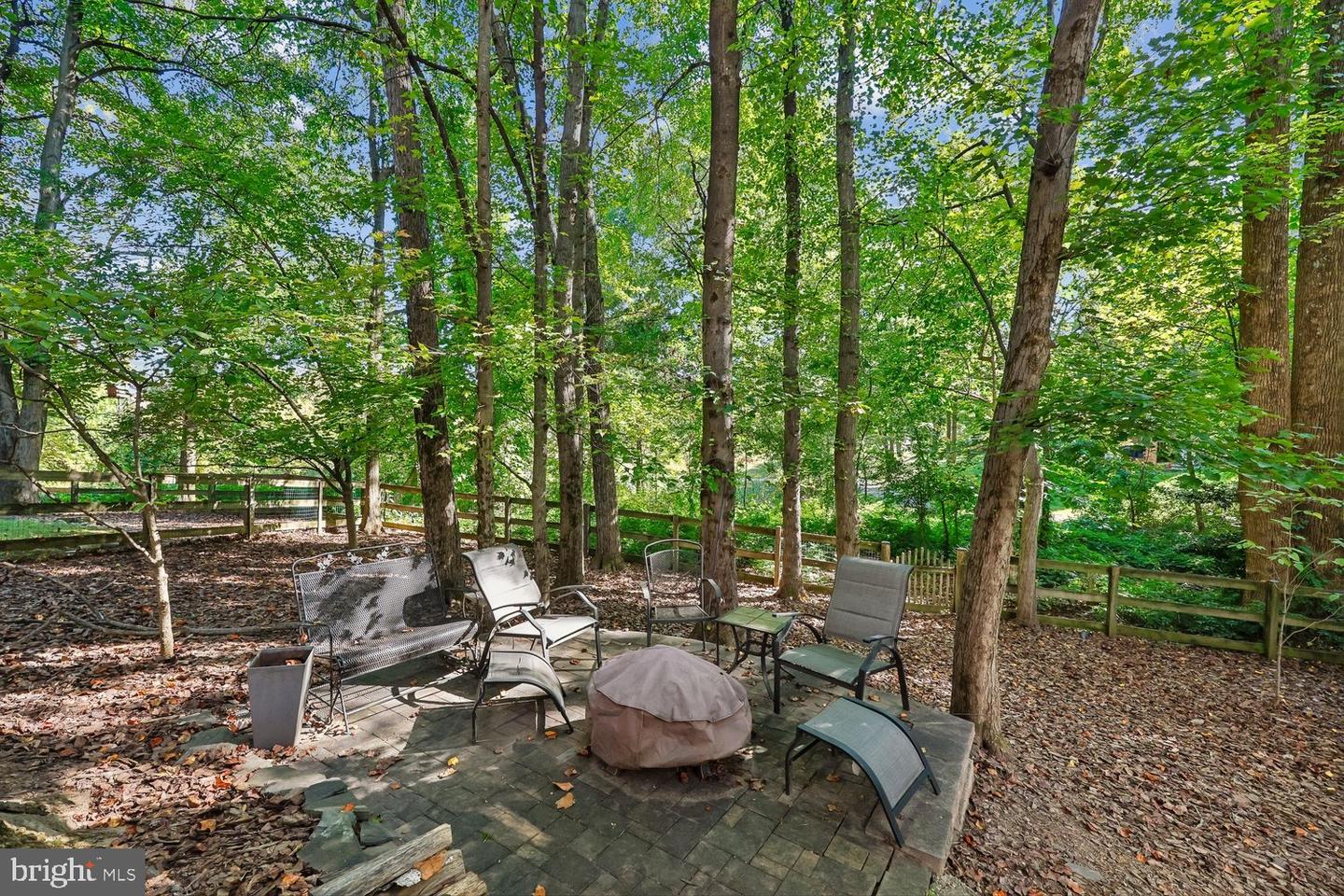 132 Treehaven St Property Photo 62