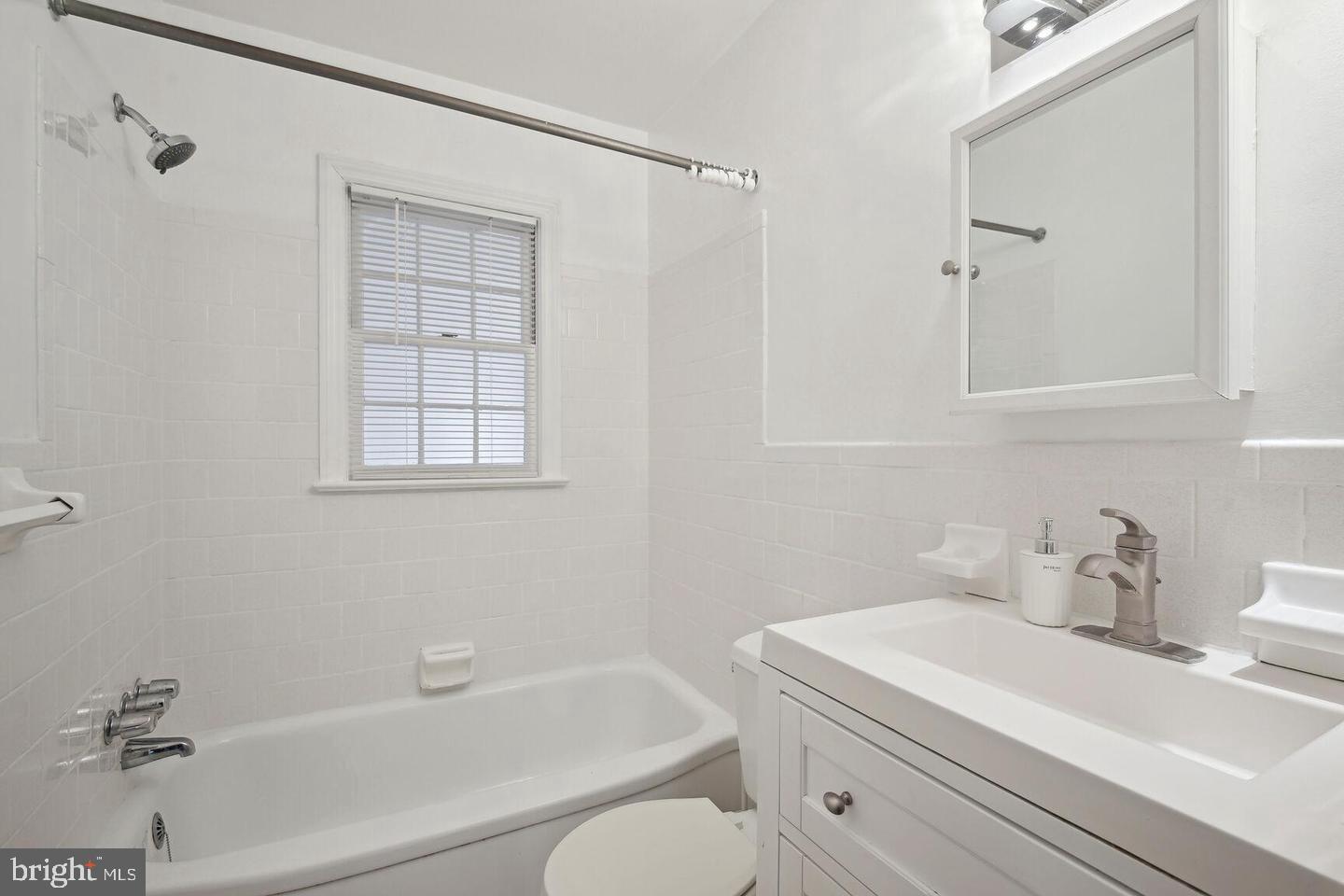 11807 College View Dr Property Photo 16